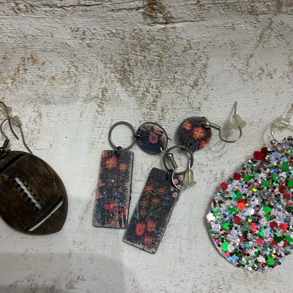 Floral and Glitter Earring Set - Picture 3 of 4